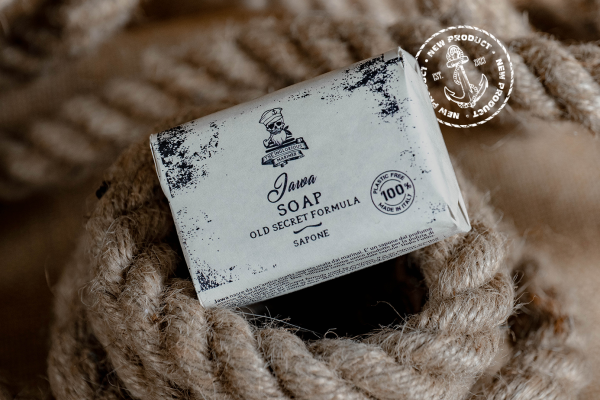 The solid shampoo bar for men man by The Inglorious Mariner